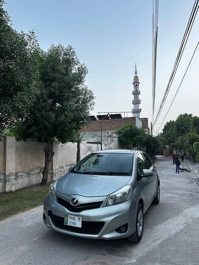 Toyota Vitz 2011