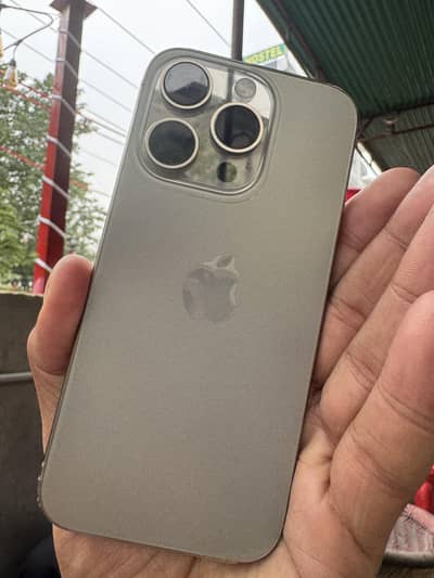 Apple iPhone 15 Pro