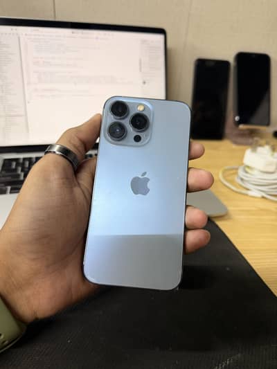 Apple iPhone 13 Pro