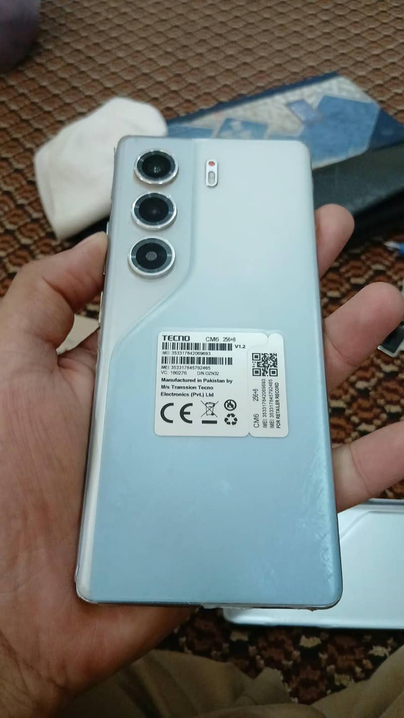 Tecno CAMON 40 Pro 3
