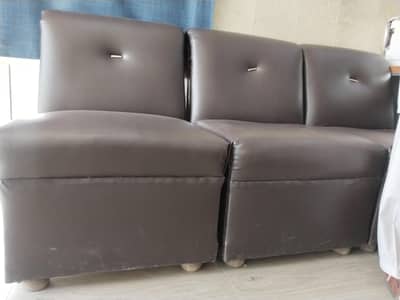 6 SOFA SET AVAILABLE FOR SALE