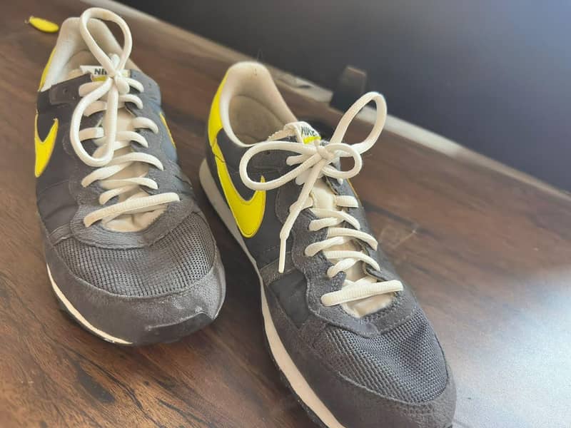 nike joggers 4