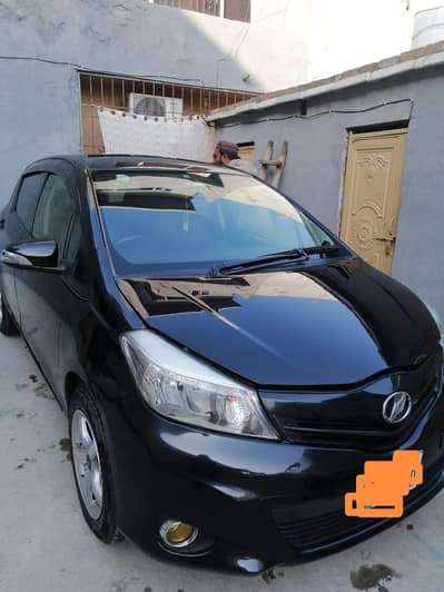 Toyota Vitz 2012