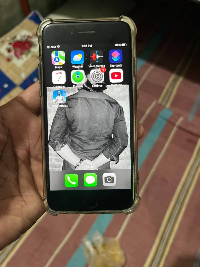 Apple iPhone 7 2