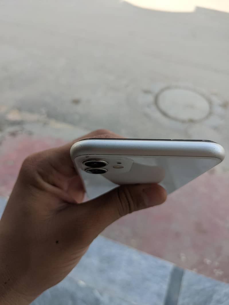 Apple iPhone 11 2