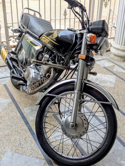 Honda 125 Gold Edition