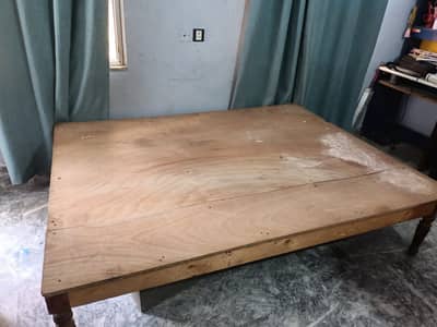 Bed (Tpai). . . . . 79×71 measurement