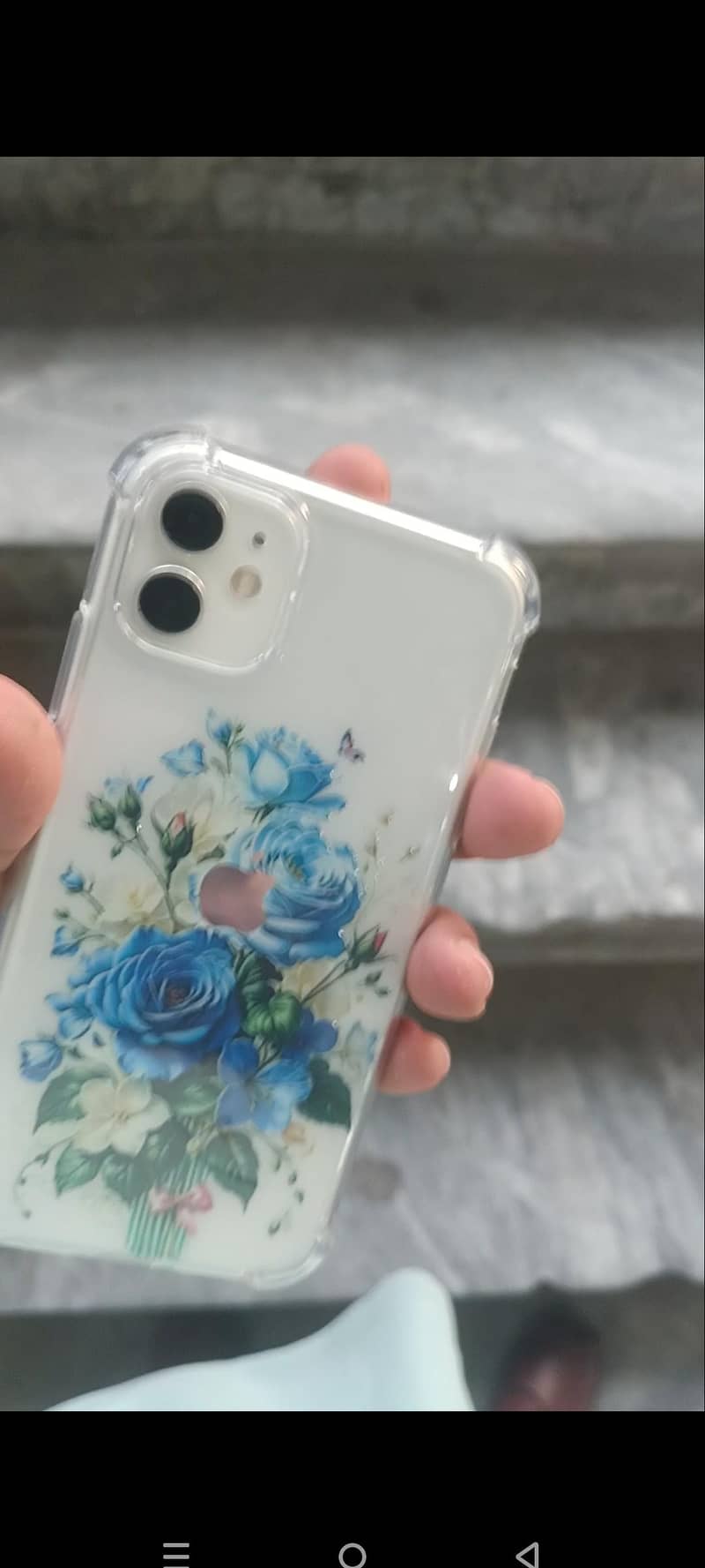 Apple iPhone 11 3