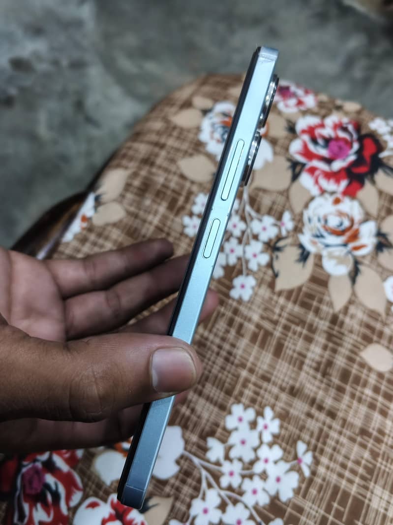 Xiaomi Redmi 13 1