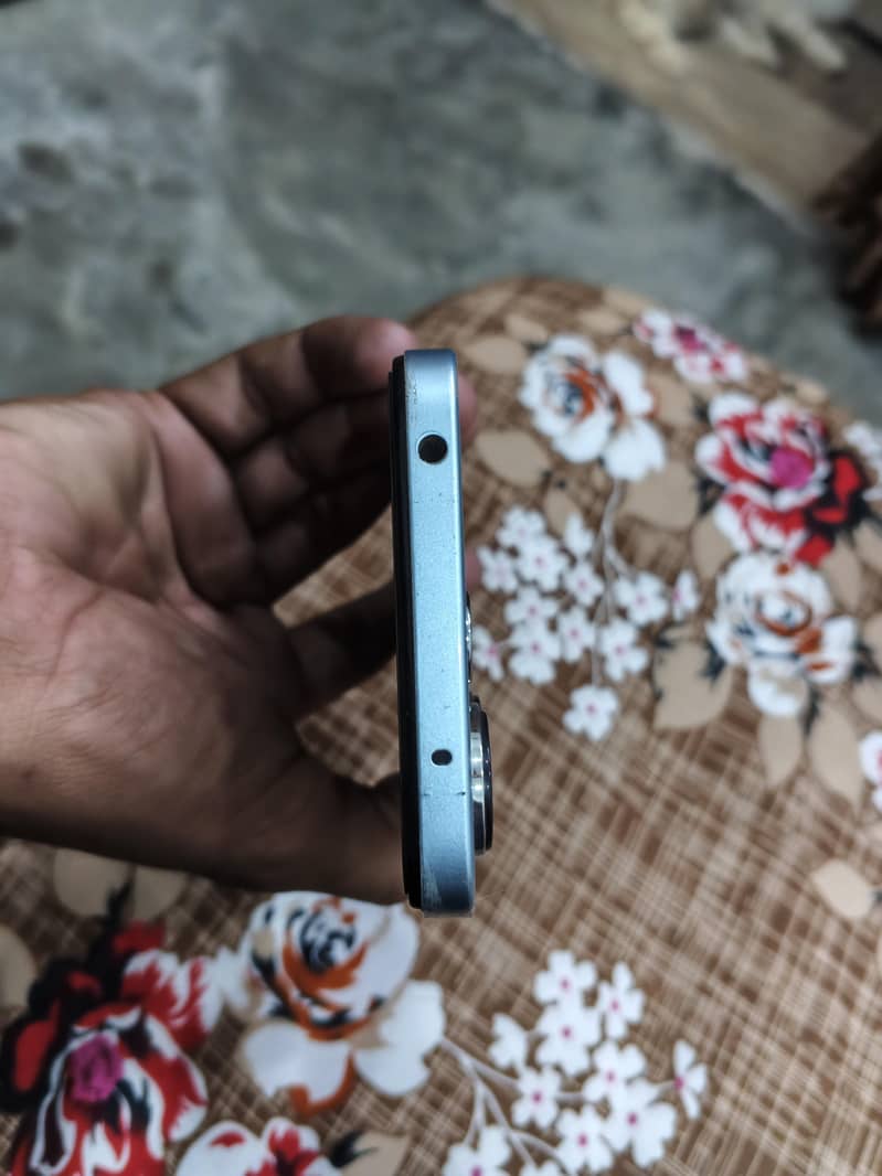 Xiaomi Redmi 13 2