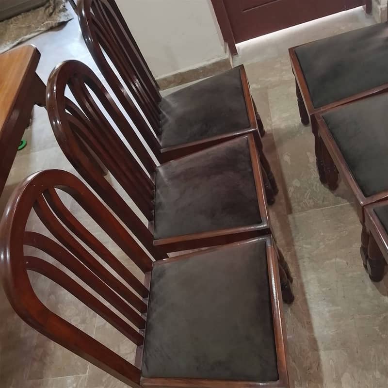Dinning table 3