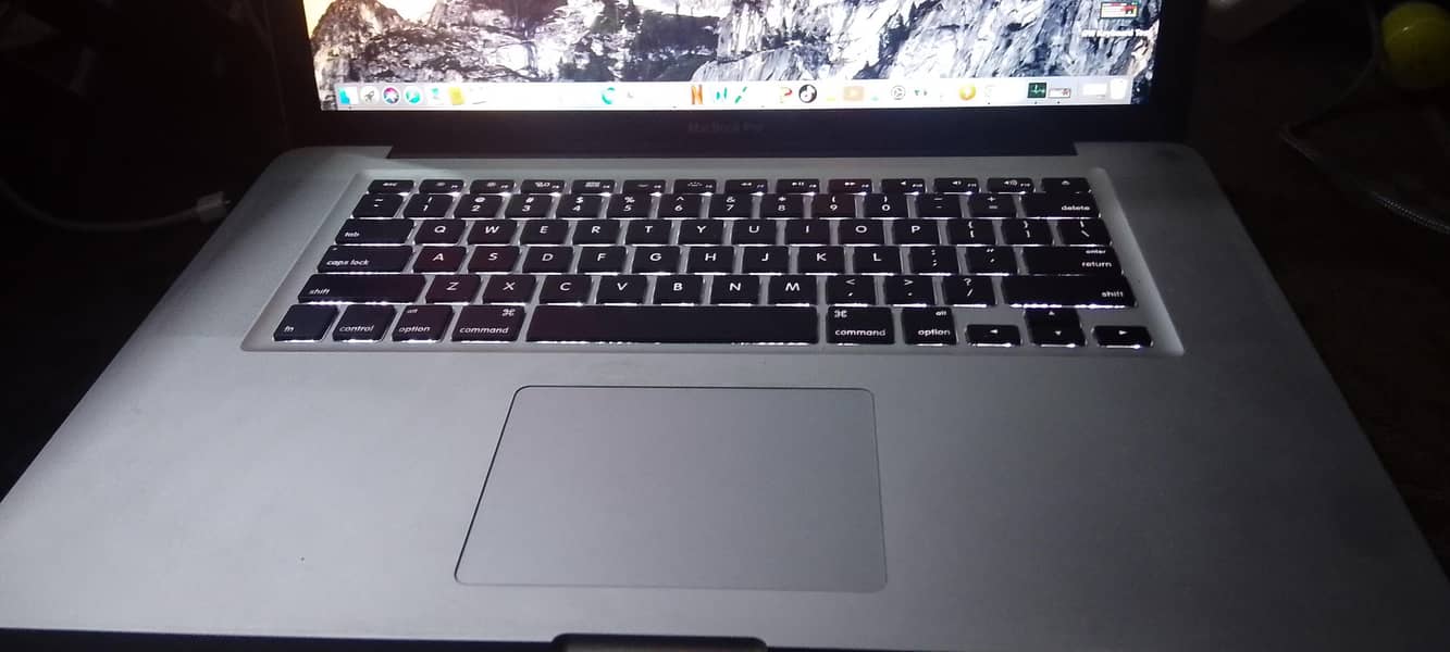 Mac book Pro (early2011) 4