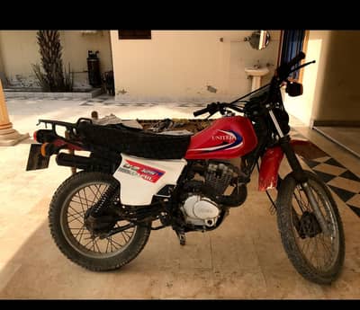united Trial 125   ( 03214665244 )