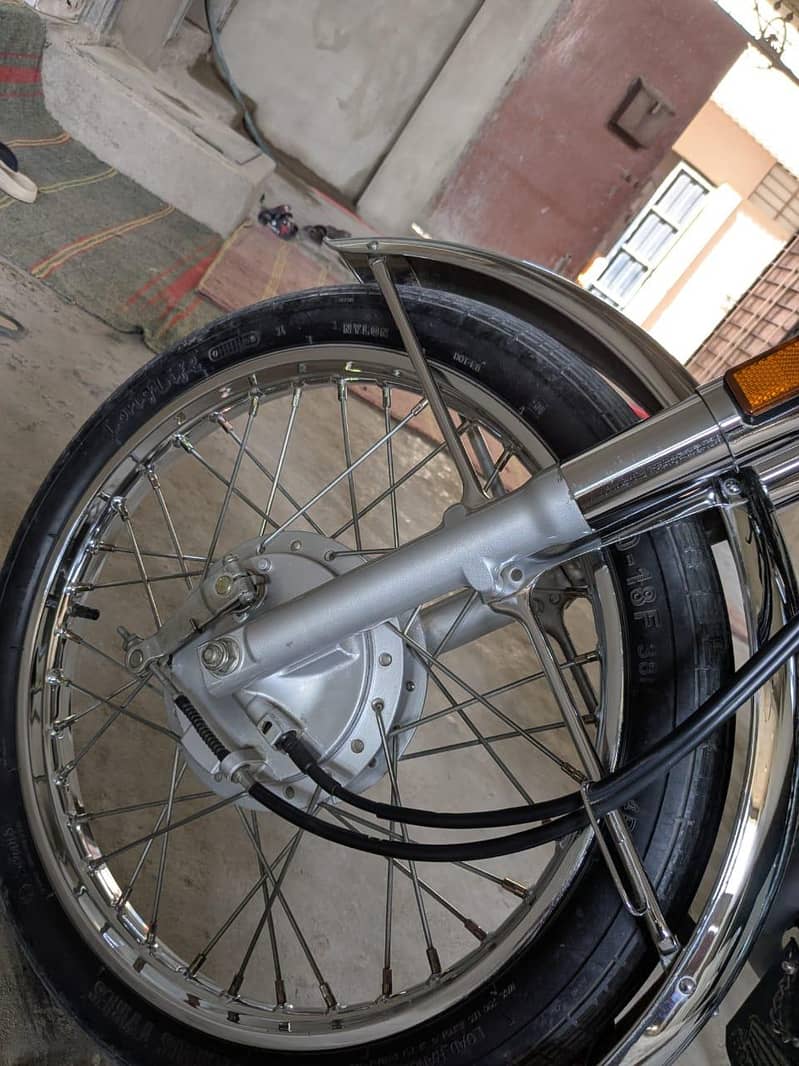 2025 model good condition 4