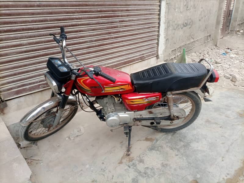 United 125 0