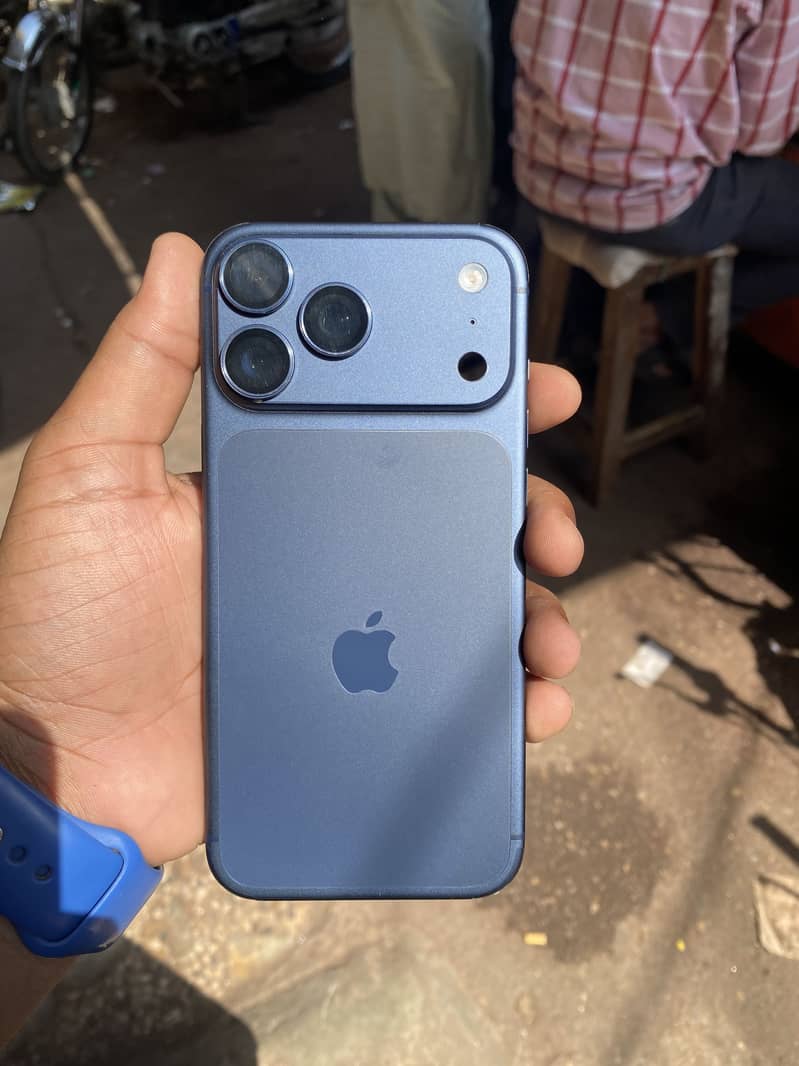 Apple iPhone 17 Pro Max 2TB 0