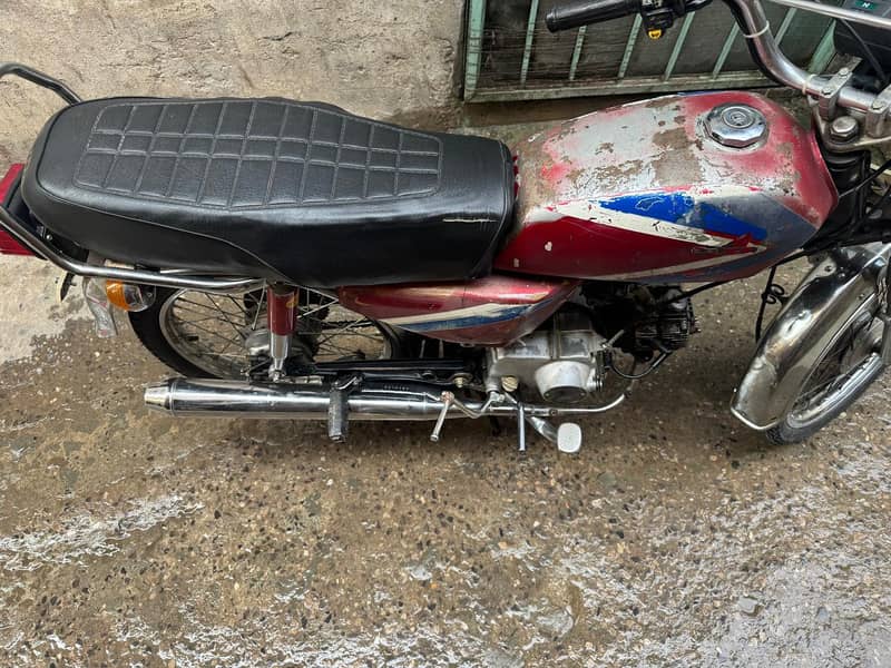 Honda Cd_70 3