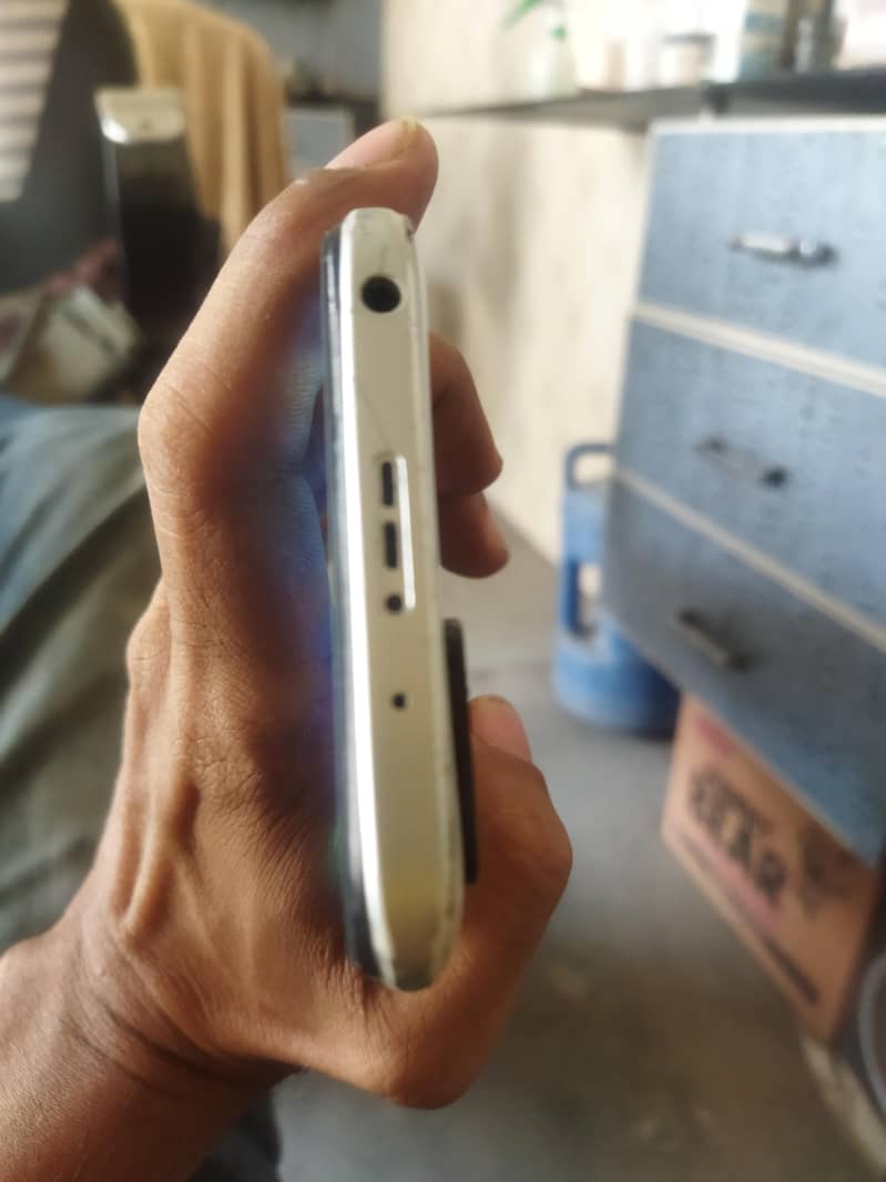Xiaomi Redmi 10 3