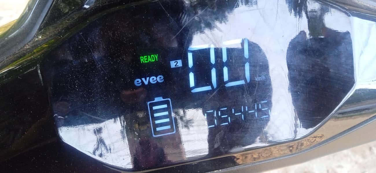 evees1 5