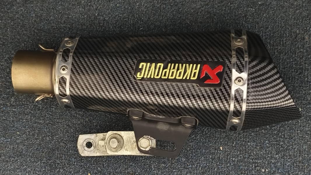 Akrapovic exhuast 0