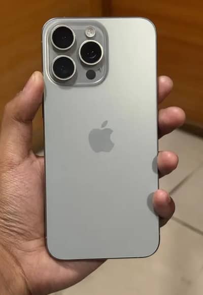 Apple iPhone 15 Pro Max