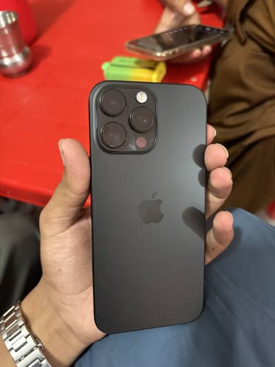 Apple iPhone 16 Pro Max