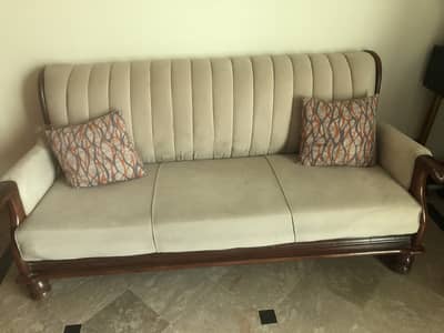 This is 7 seater sofa made off solid wood