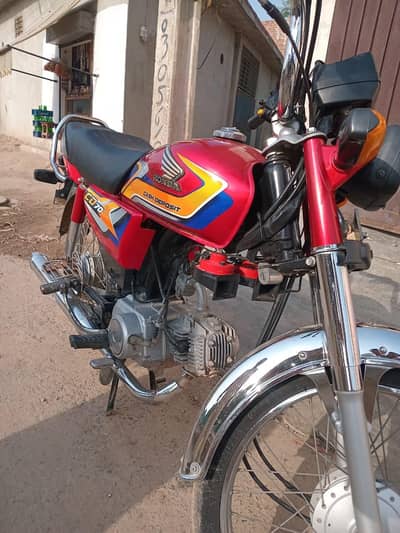 Honda CD 70 For Sale – Excellent Condition – Rs. 130,000