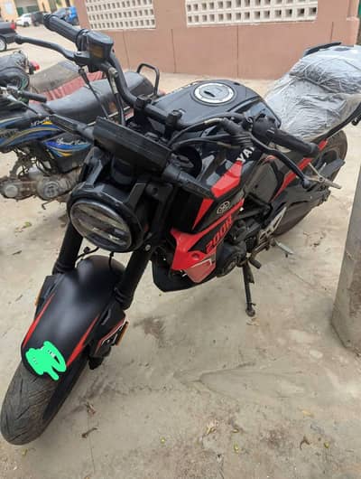 super star 200cc ( slidely used )