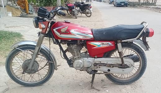 Honda cg 125 2015 model Lahore