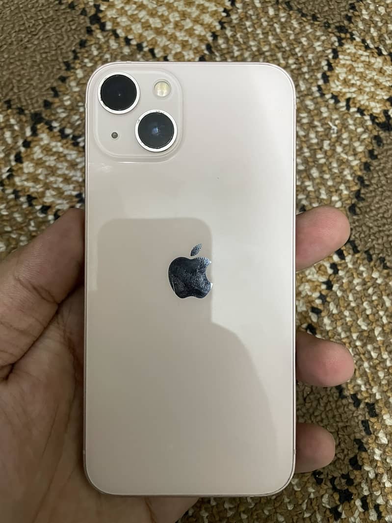 iPhone 13 3