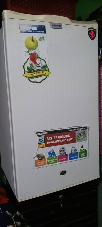 geeprs mini fridge