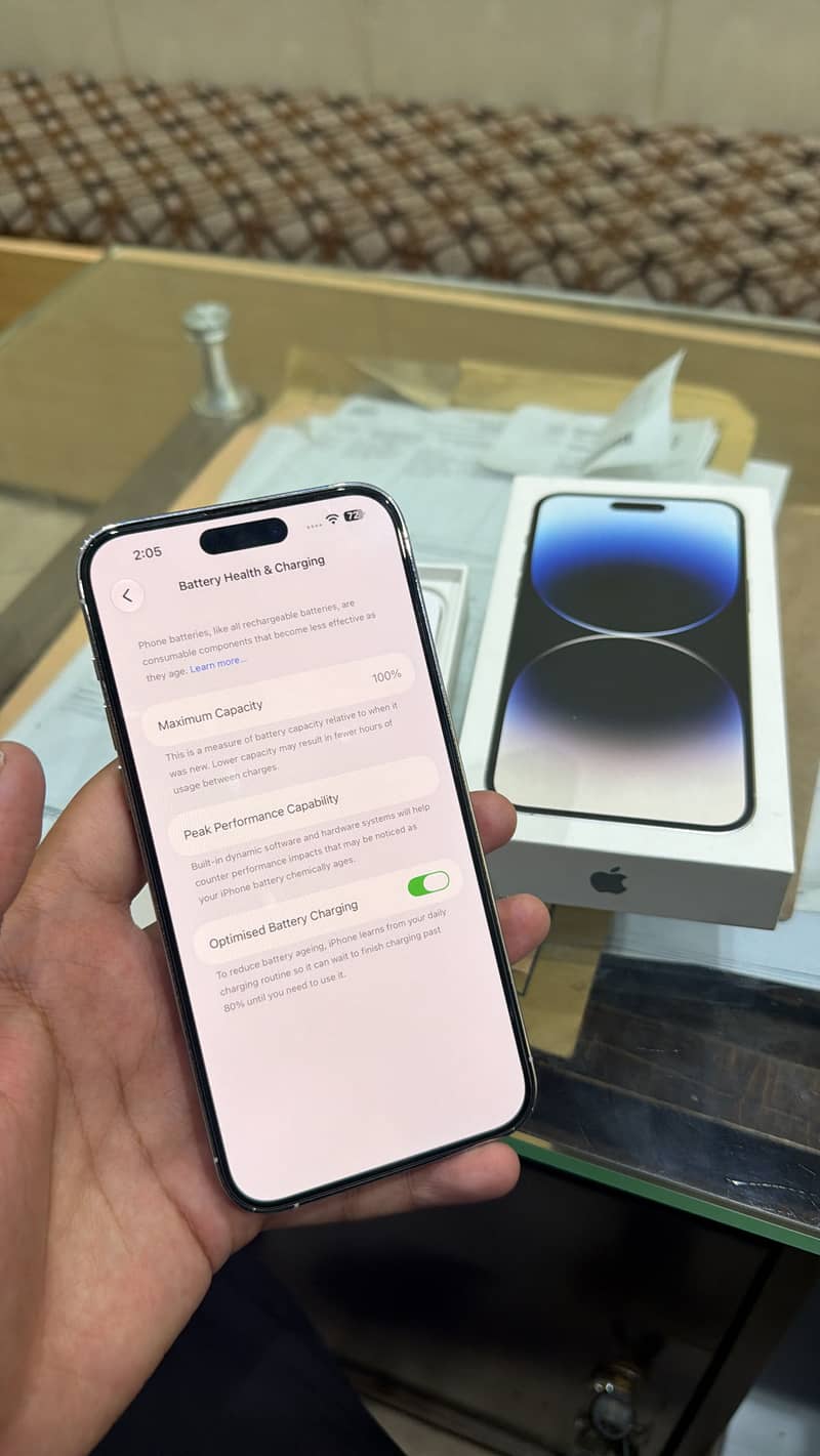 Apple iPhone 14 Pro Max 2