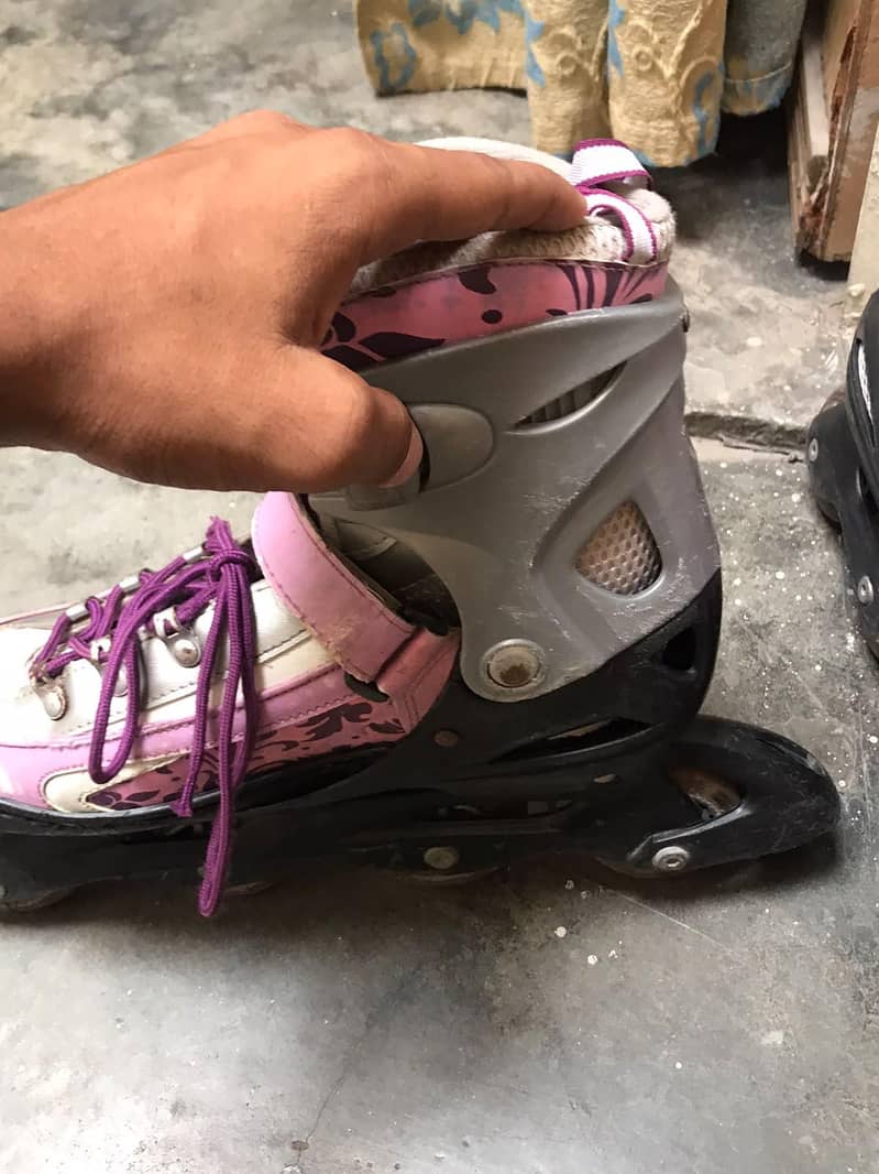 Skating shoes 3