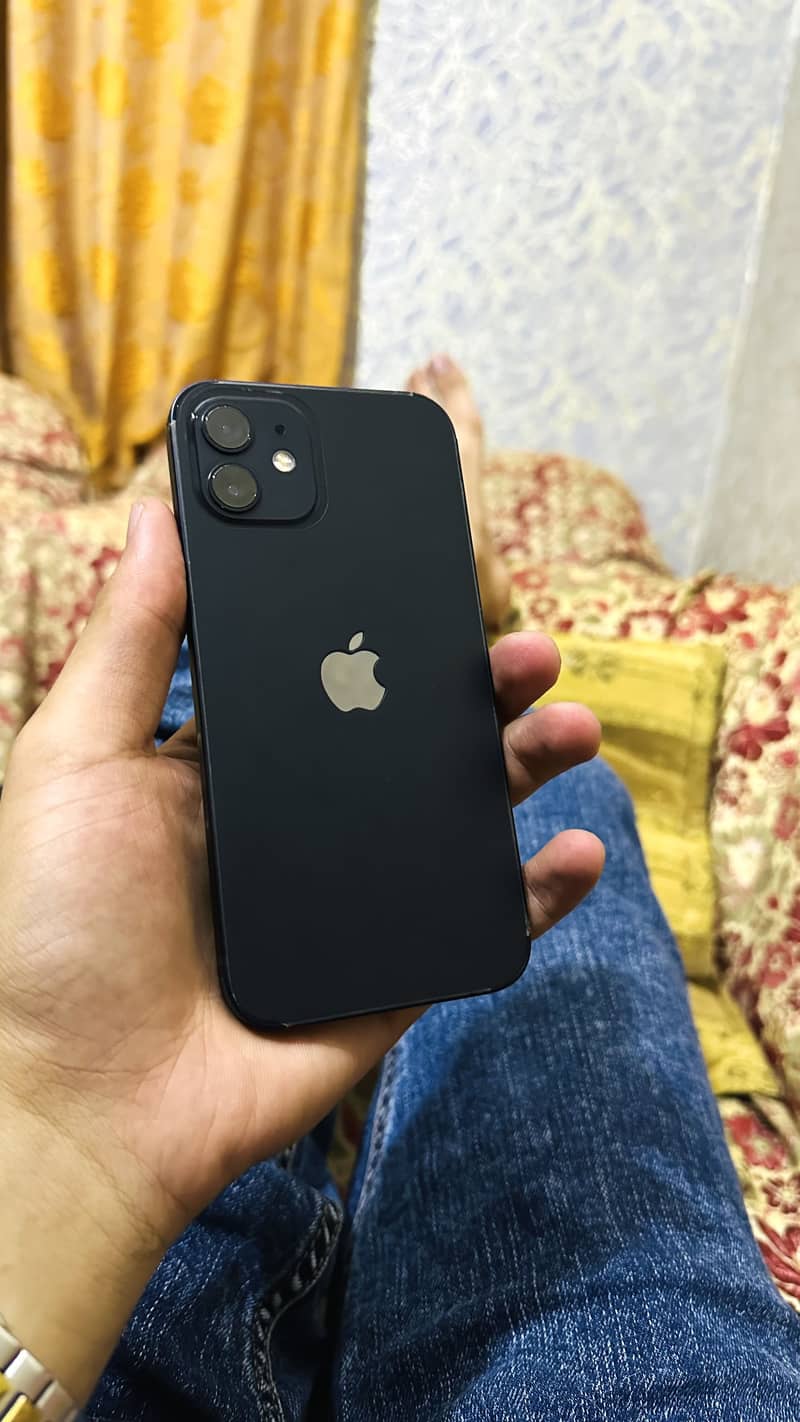 Apple iPhone 12 0