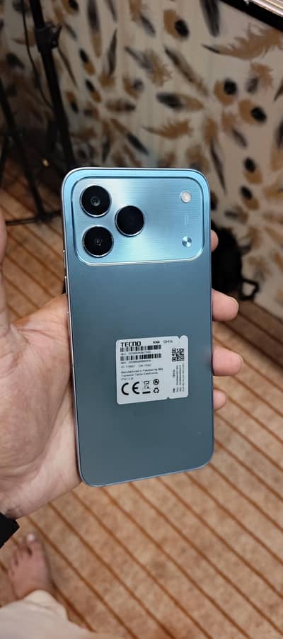 Tecno Spark 50 6+6 ram 128 memory