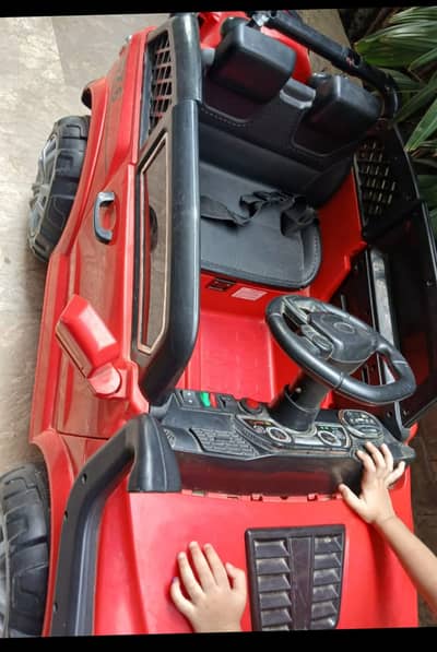 Two seater Slightly used car for kids
