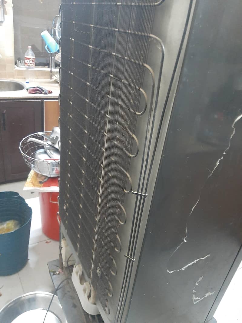 Hire refrigrator 8/10 condition 4