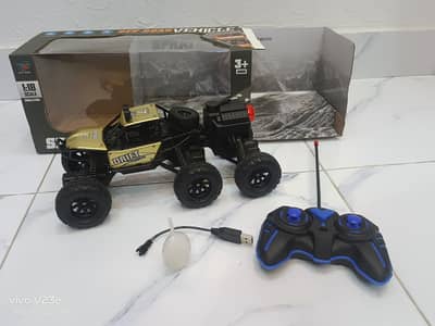 6-Wheel RC Jeep / Off-Road Remote Control Car – Smoke & Lights