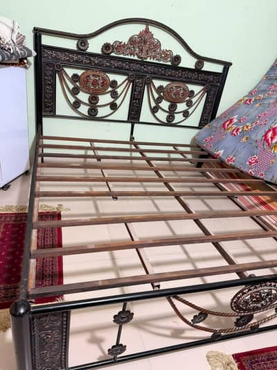 Double bed with mattress