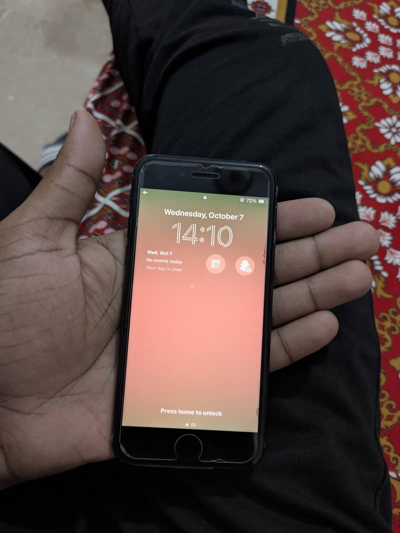 Apple iPhone SE 6