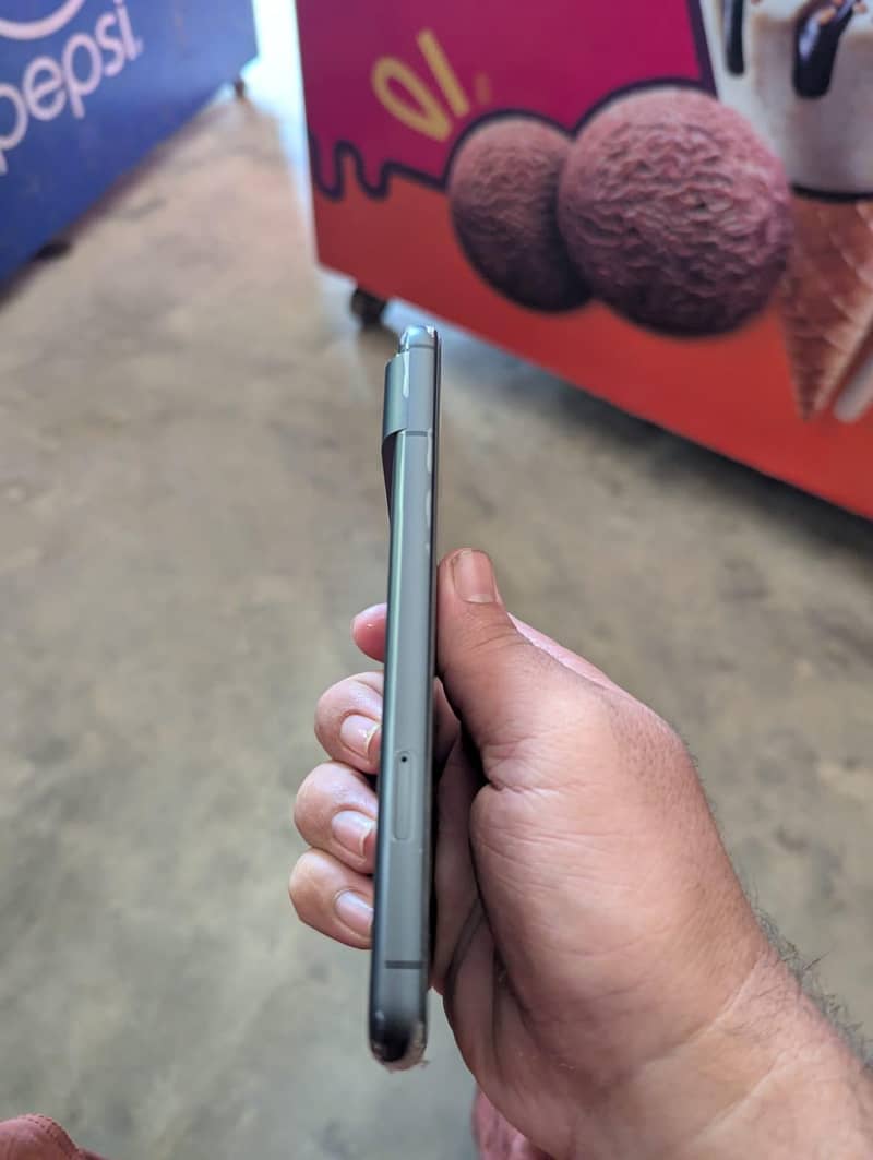 Google Pixel 8 1