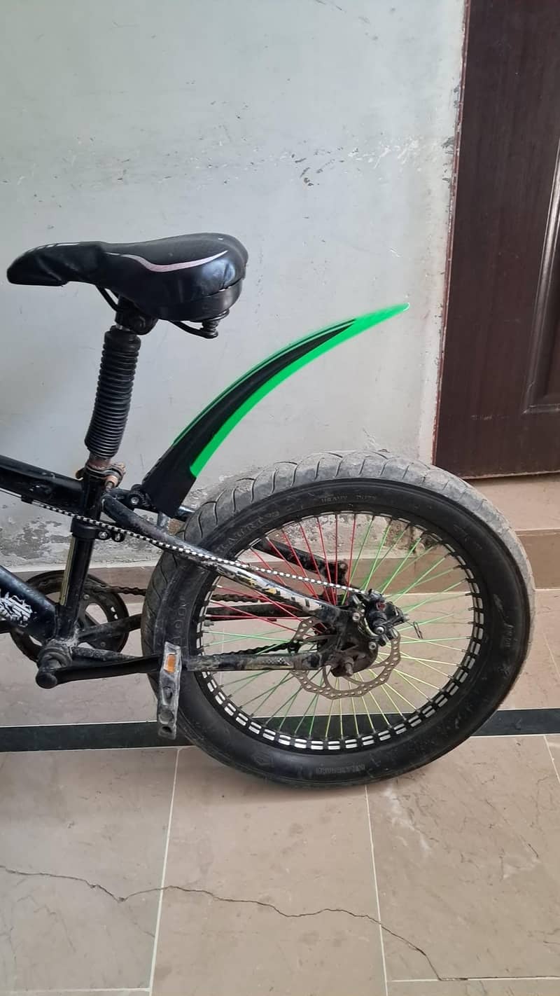cycle for sale+shocks 3