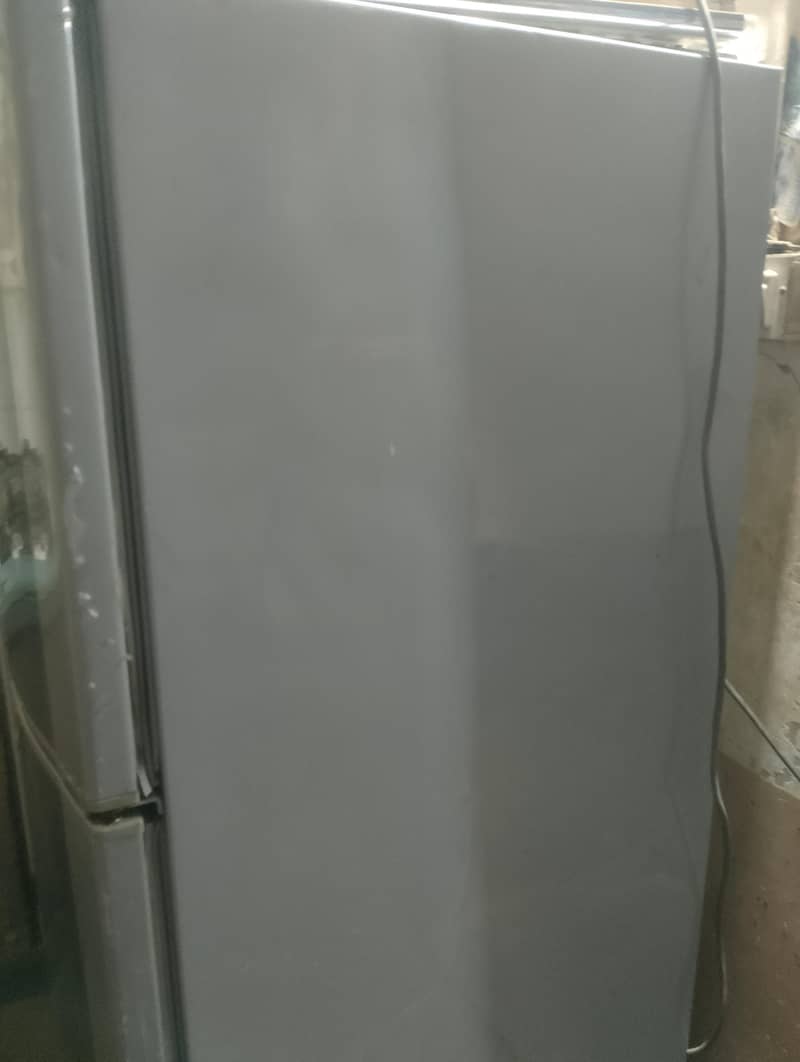 Dawlance 2 door 3