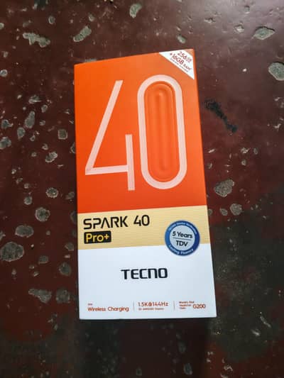 Tecno spark 40 puls