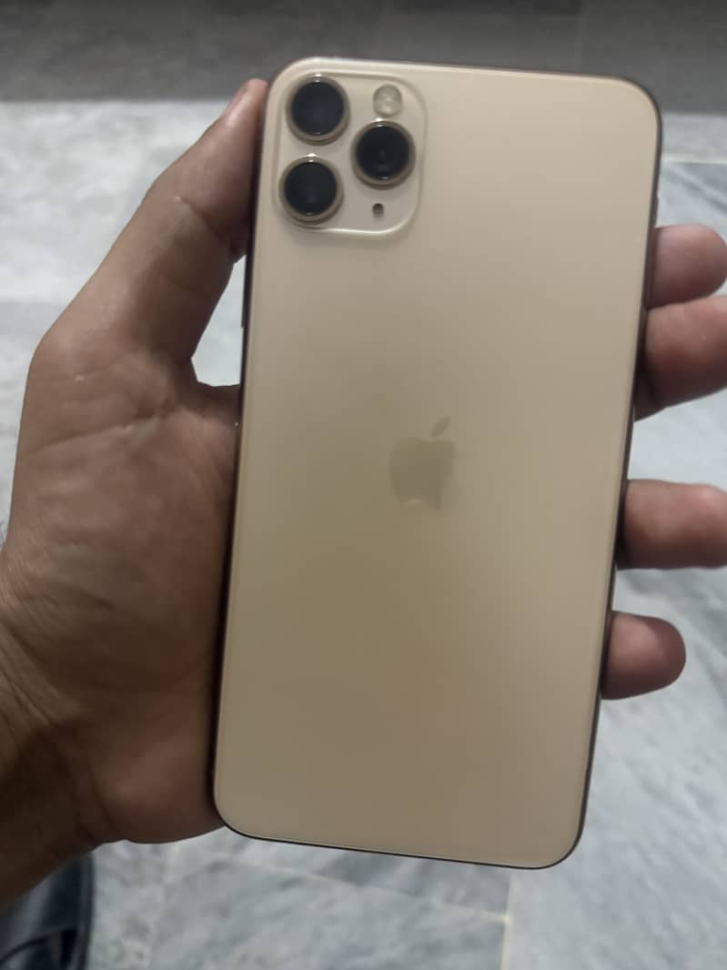 Apple iPhone 11 Pro Max 3