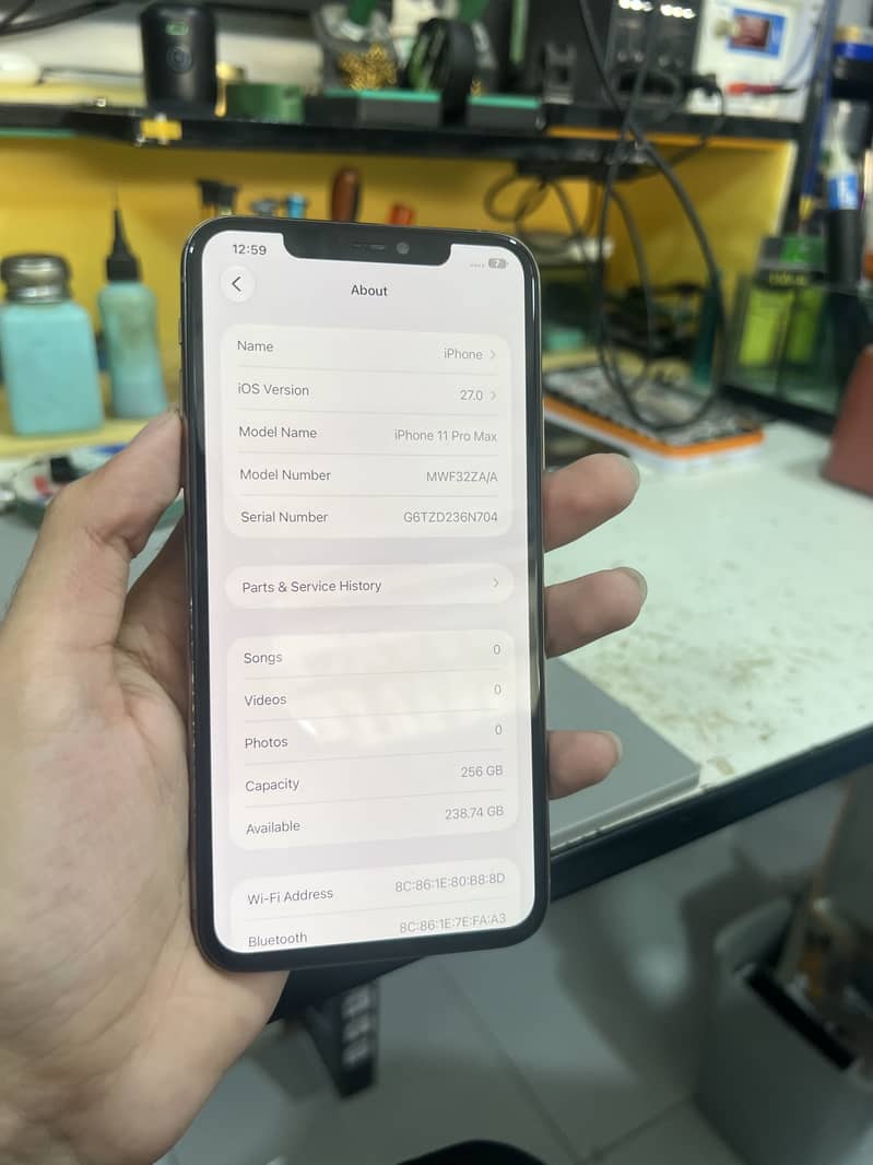 Apple iPhone 11 Pro Max 6