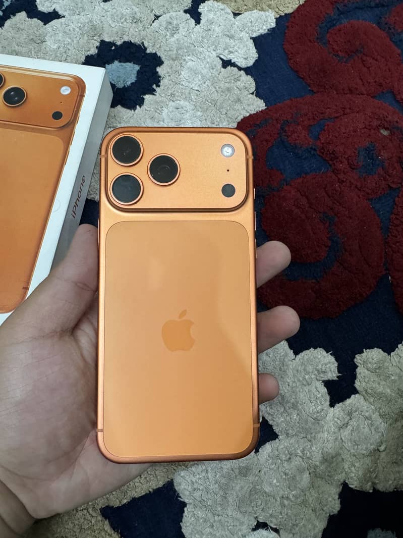 Apple iPhone 17 Pro Max 0