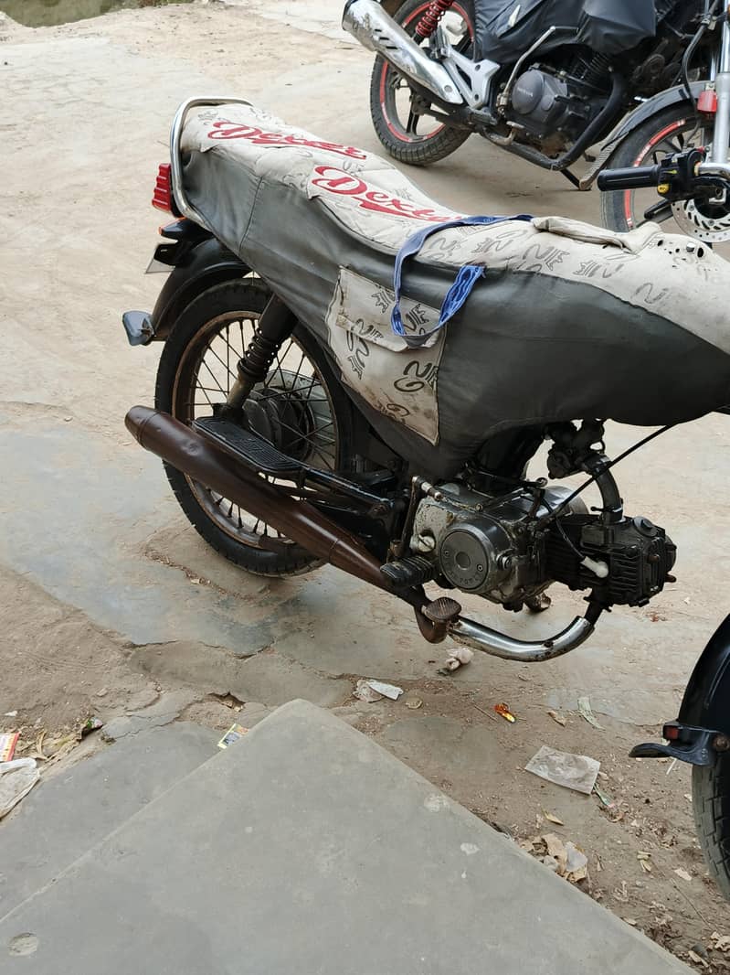 UNIQUE 2013 MODEL 5