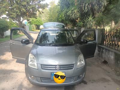 Suzuki Swift (2012 DLX)